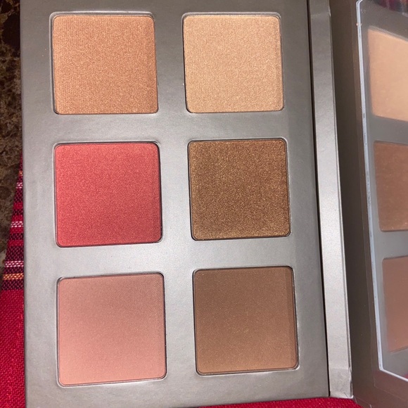 Face Palette-Makeup - Picture 2 of 5